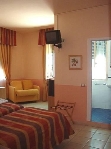 Отель Hotel Morgana
