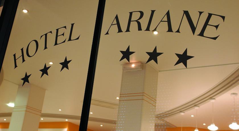 Отель Hôtel Ariane