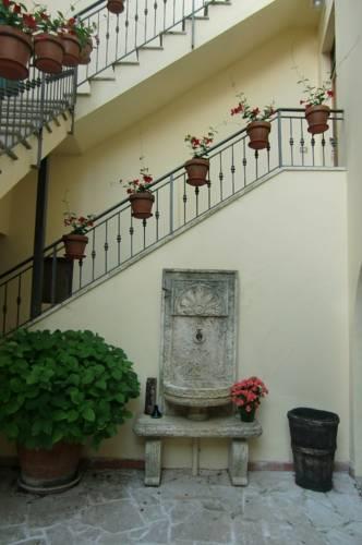 Отель Casa Vacanze Villa Giusterna