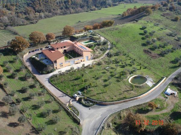 Отель Agriturismo Il Colle Delle Querce