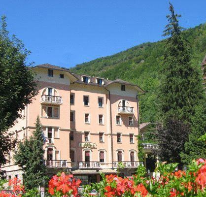 Отель Limone Palace Aparthotel