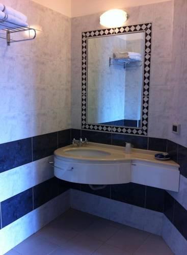 Отель Albergo Carpino