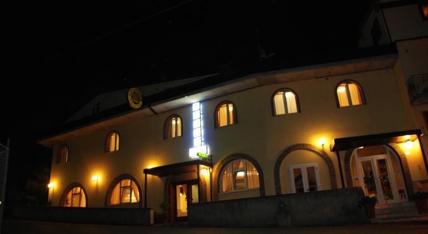 Отель Hotel Ristorante Farese
