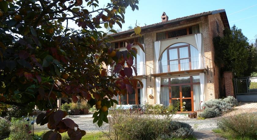 Мини-отель Cascina Le Roasine