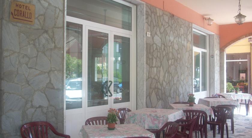 Отель Hotel Corallo