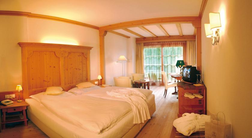 Отель Romantik Hotel Post