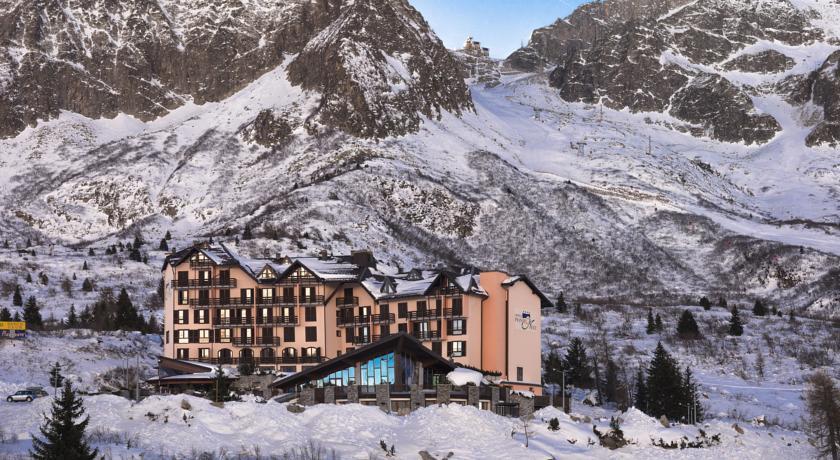 Отель Hotel Piandineve