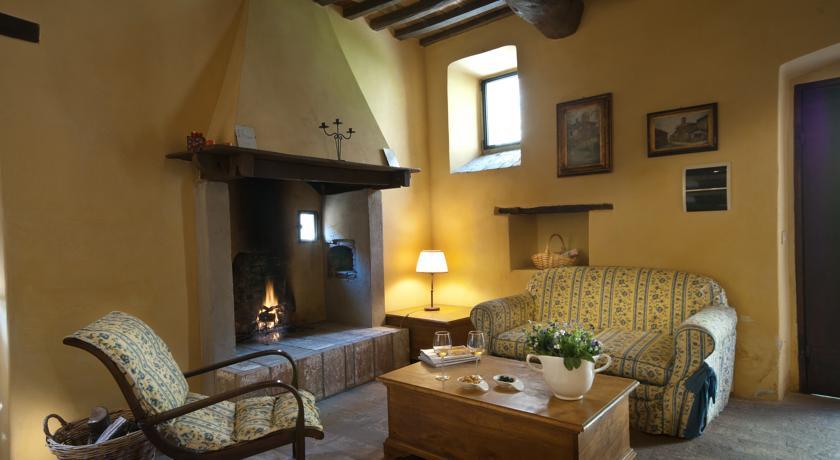 Отель Fattoria L' Aquilone