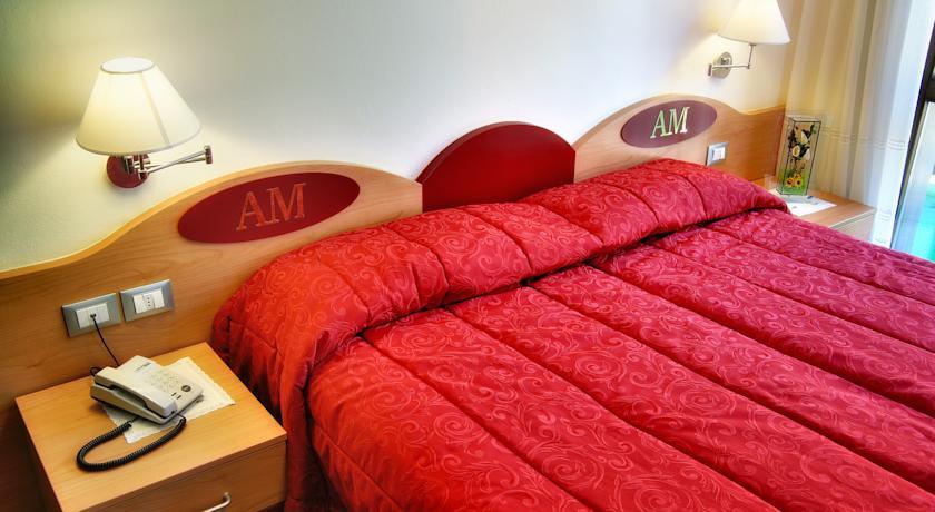 Отель Albergo Miramonti