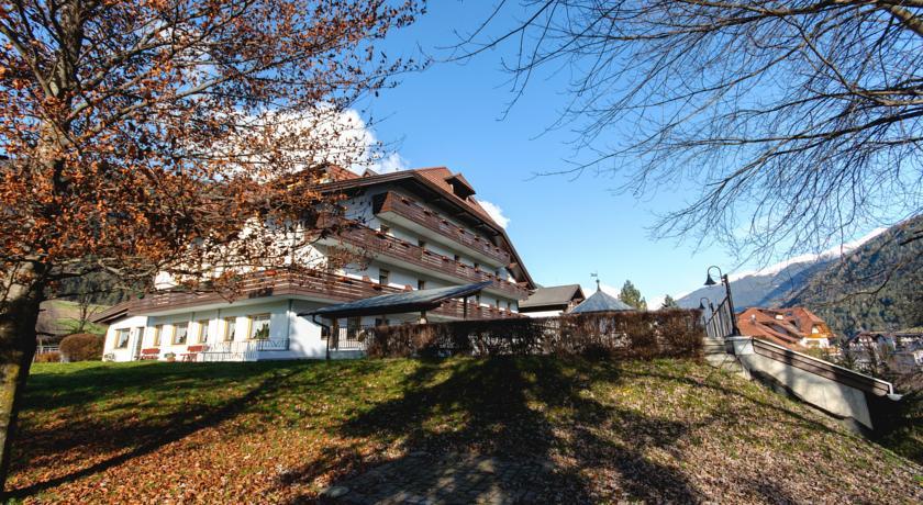 Отель Hotel Koflerhof