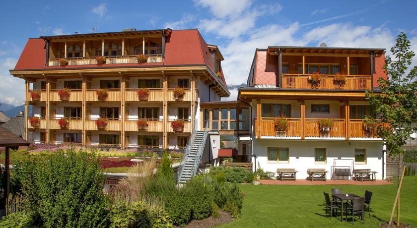 Отель Hotel Reischach