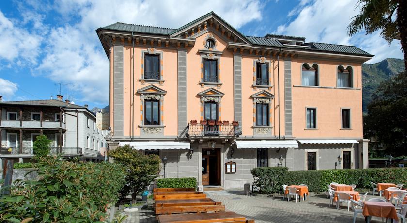 Отель Albergo Italia