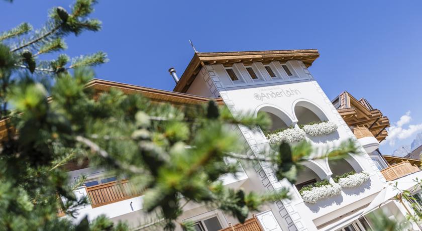 Отель Klein Fein Hotel Anderlahn