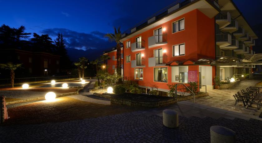 Отель Hotel Villa delle Rose