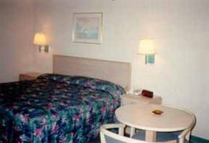 Отель Econo Lodge Forsyth
