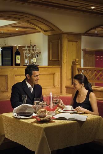 Отель Hotel Ahrner Wirt