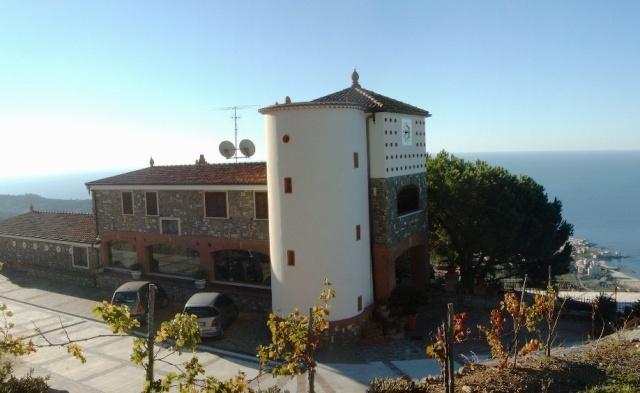 Отель Agriturismo Le Agavi