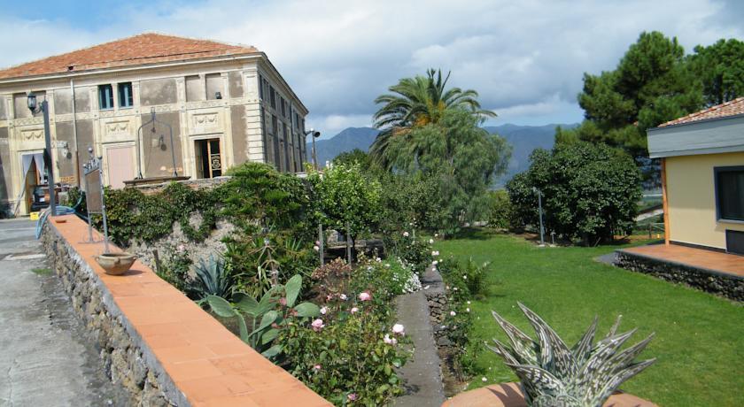 Отель Etna Wine Azienda Agrituristica