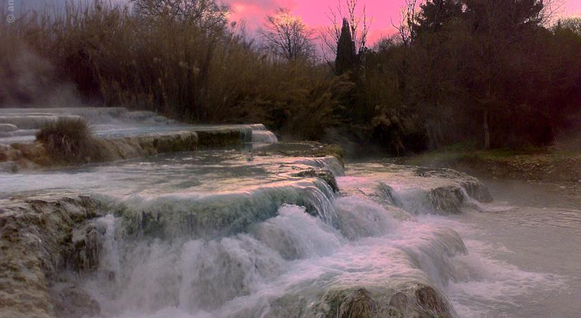 Отель Hotel La Fonte Del Cerro
