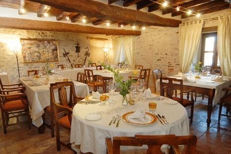 Отель Hotel Castello Di Sinio