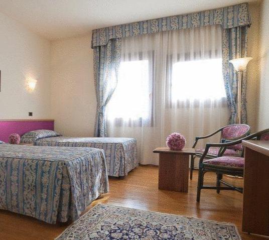 Отель Hotel Spresiano