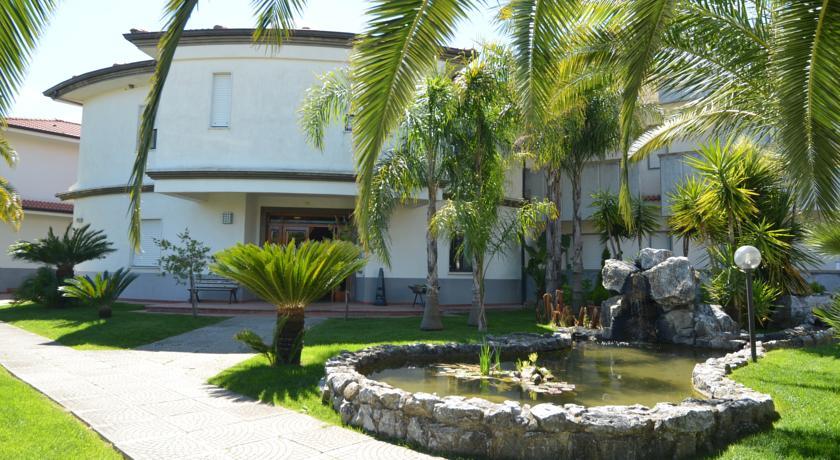 Отель Hotel Toscano