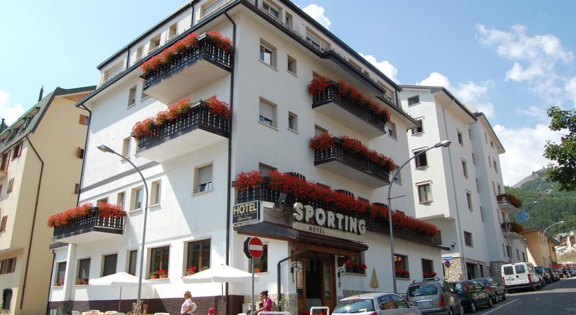Отель Hotel Sporting