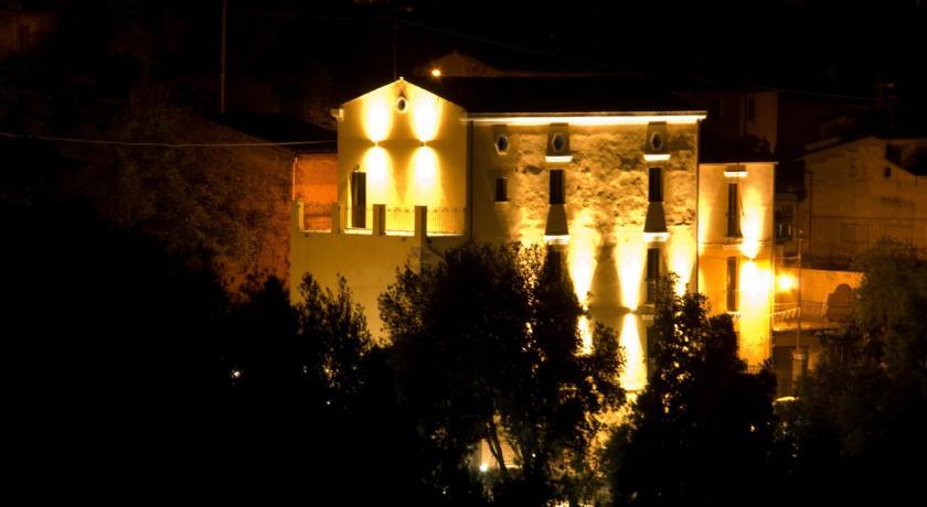 Отель Albergo Diffuso Monte Granatico