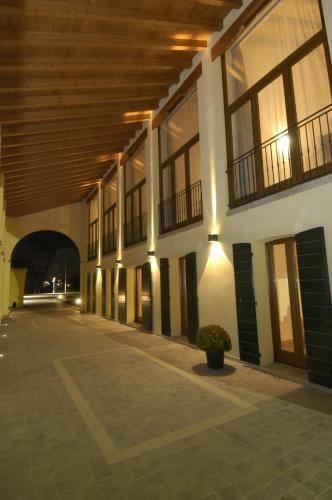 Отель Hotel Venice Resort