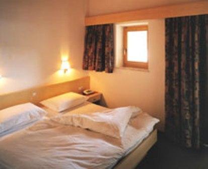 Апартаменты Apparthotel Traube