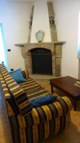 Отель Agriturismo B&B La Sterpina