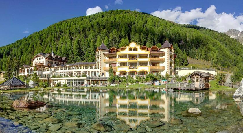 Отель Wellness Hotel Post