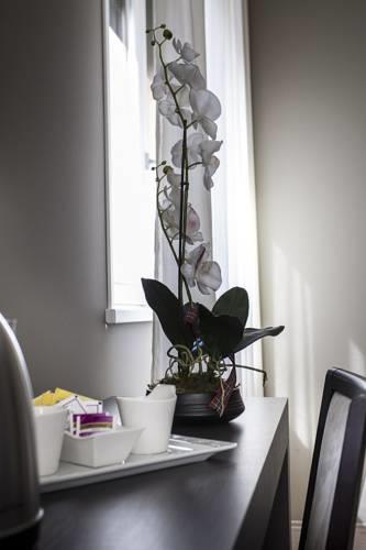 Мини-отель Zara Rooms & Suites