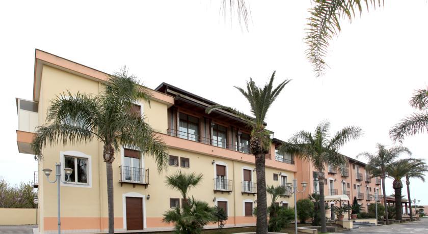 Отель Liternum Hotel