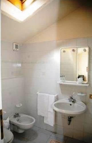 Отель Hotel Molteni