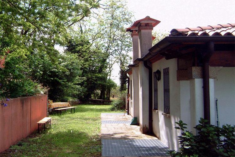 Отель Holiday Home Cinto Euganeo Cinto Euganeo