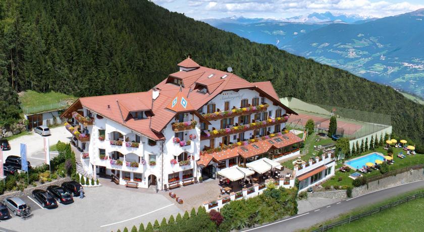 Отель Gran Panorama Wellnesshotel Sambergerhof