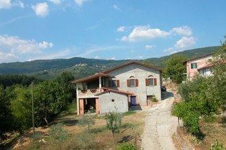Отель Holiday Home Margherita Fivizzano