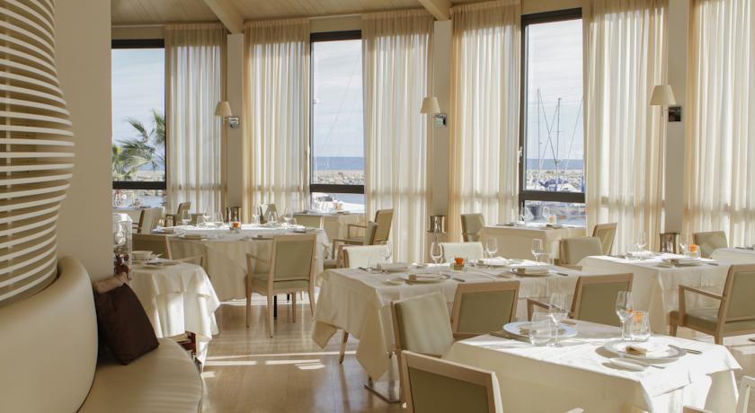 Отель Hotel Riviera dei Fiori