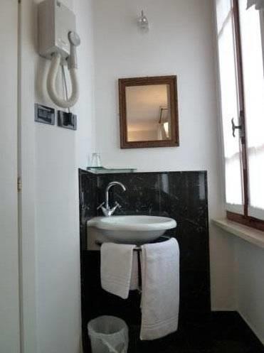 Отель Hotel Ristorante Alla Vittoria