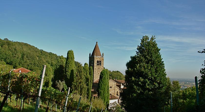 Отель Cavril Agriturismo
