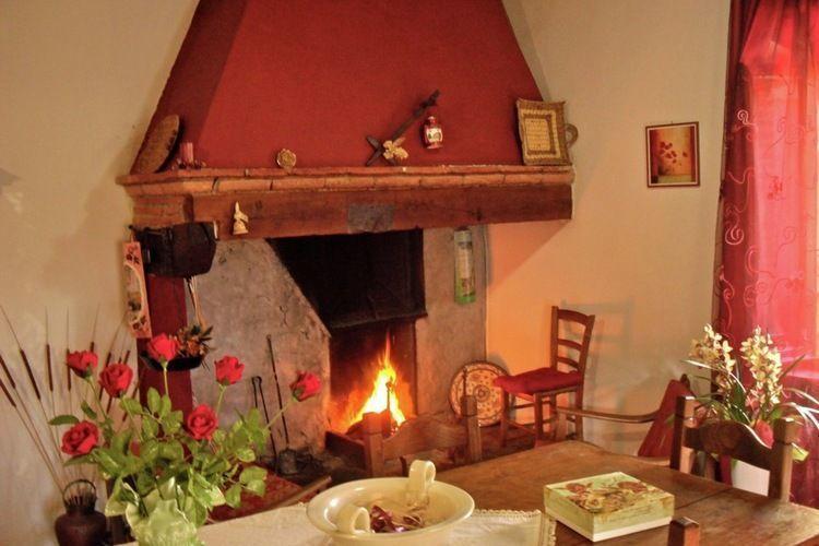 Отель Holiday Home Farmhousecrick Monte Santa Maria