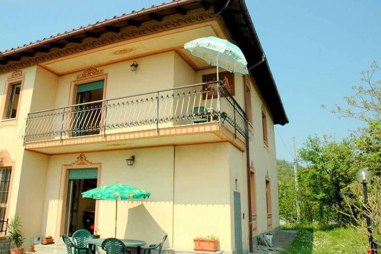 Апартаменты Holiday Home La Terrazza Mioglia III