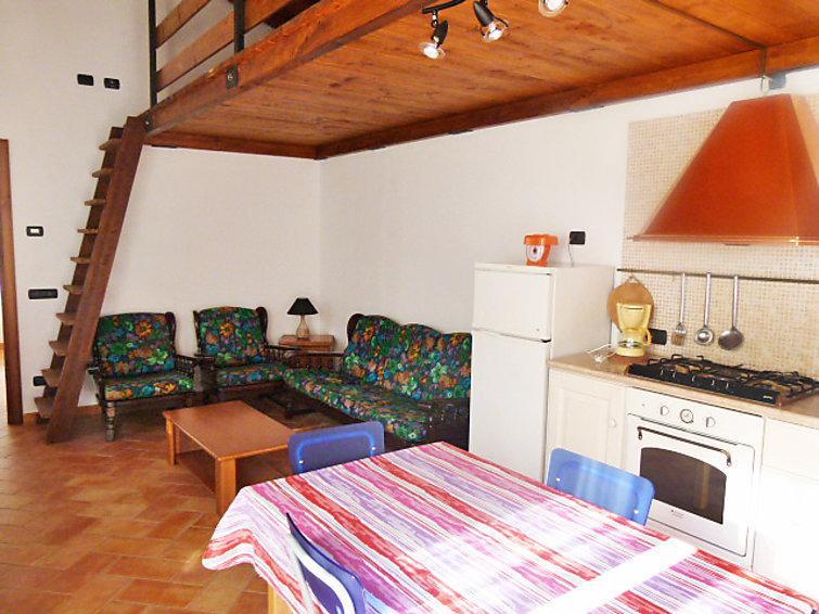 Апартаменты Holiday Home Casa Lella Porto Valtravaglia