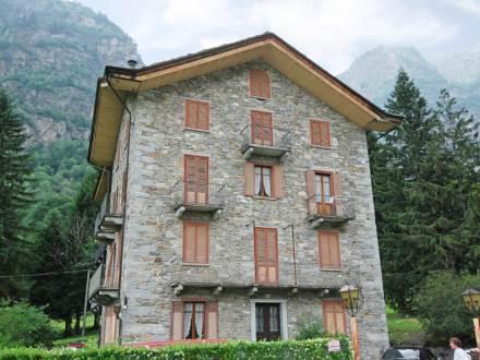 Апартаменты Apartment Issime Quadrilocale Issime