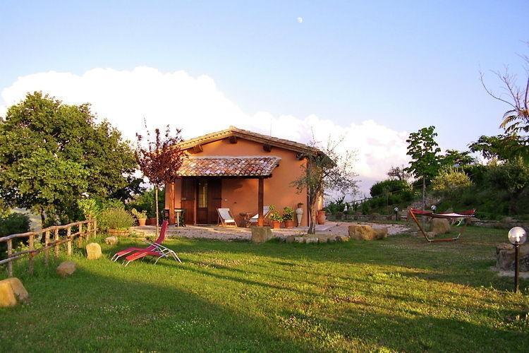 Отель Holiday Home Paradiso Sette Scritto Gubbio