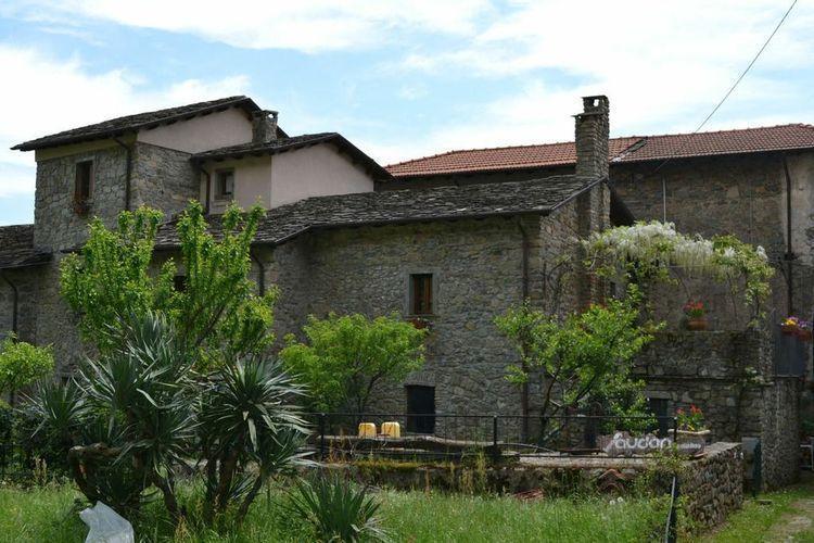 Апартаменты Holiday Home Arbarolla Mulazzo