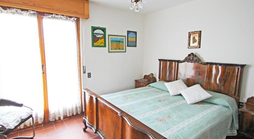 Апартаменты Apartment Happy Pool Porto Valtravaglia