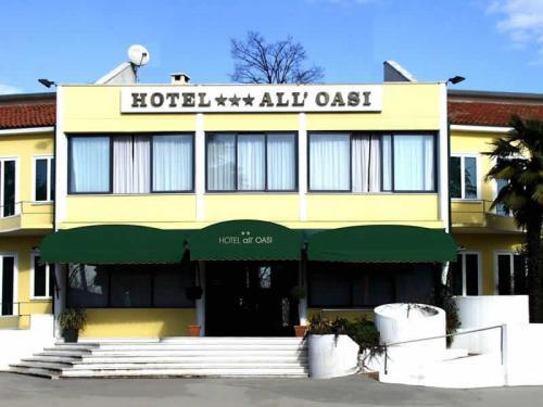 Отель Hotel All’Oasi