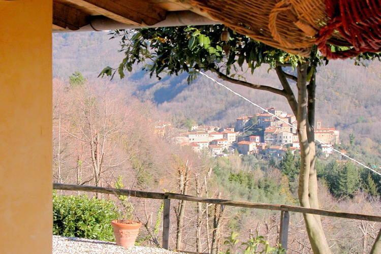 Отель Holiday Home Olivi Tutto San Quirico Pescia